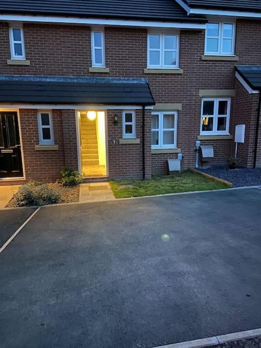הוילה Modern 2 Bed Nestled In The Abergavenny Hills מראה חיצוני תמונה